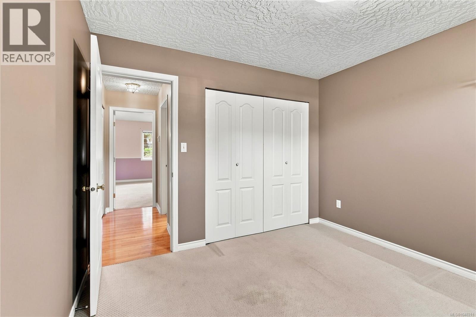 617 Taylor Cres - 36
