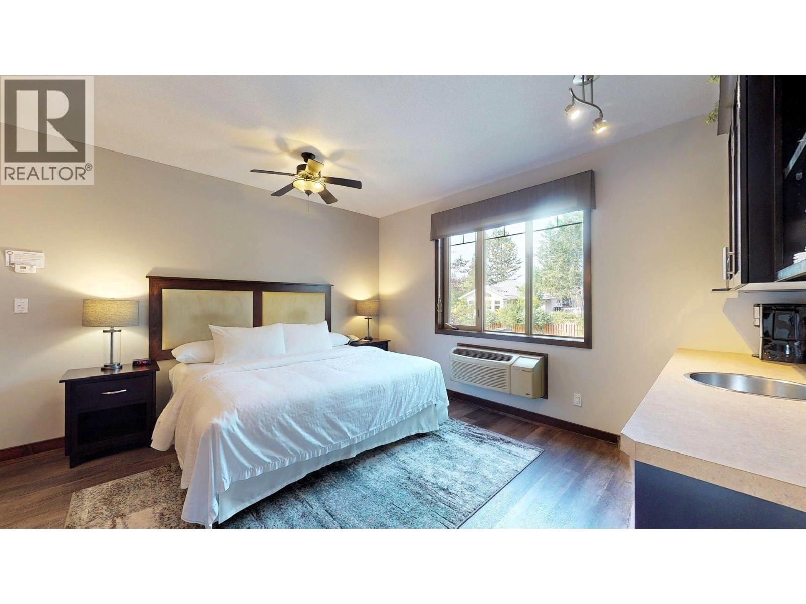 #821 G 800 BIGHORN Boulevard - Image 43
