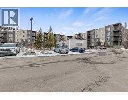 224, 195 Kincora Glen Road - photo 33