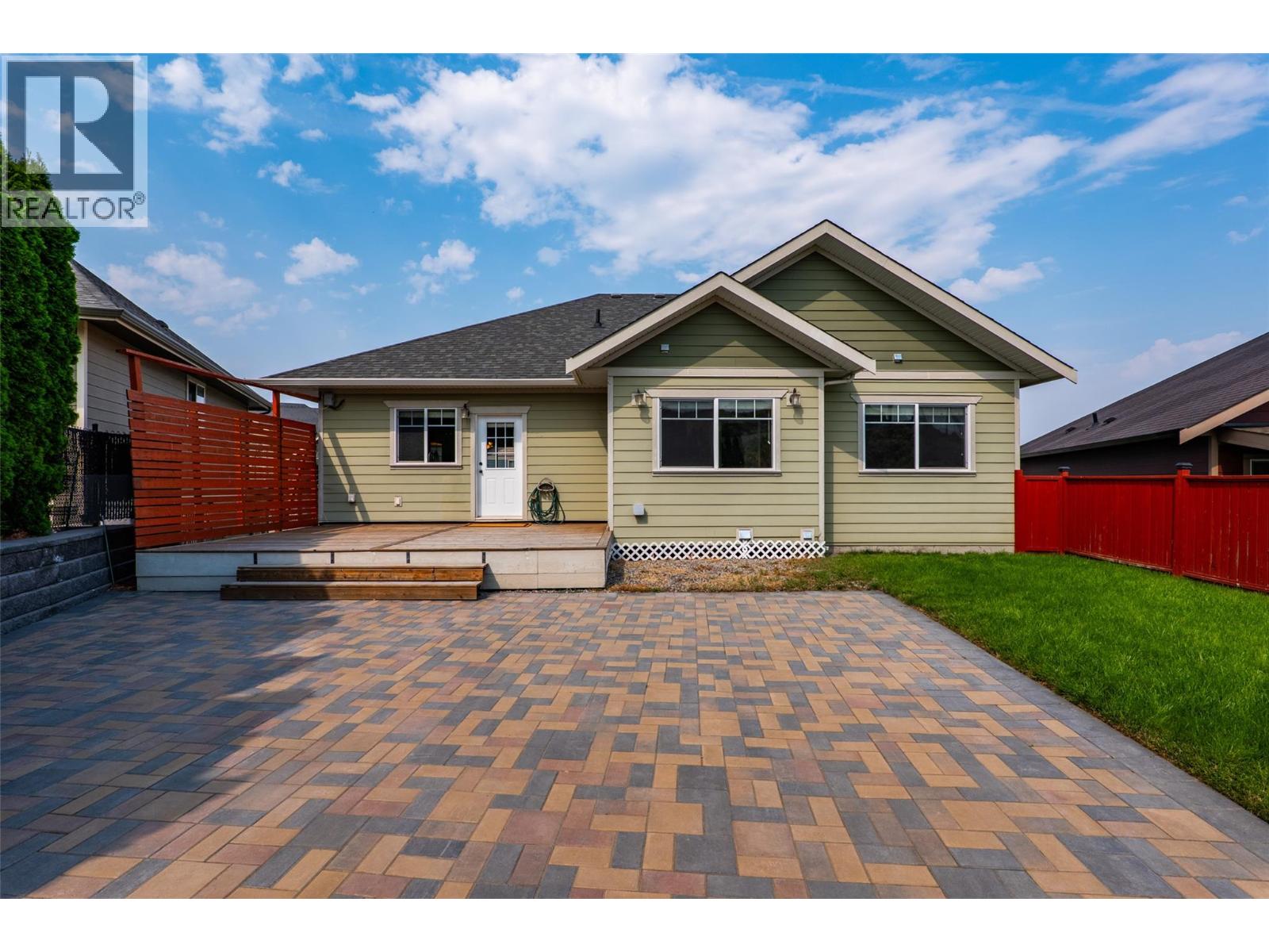 #27 460 AZURE Place - 31