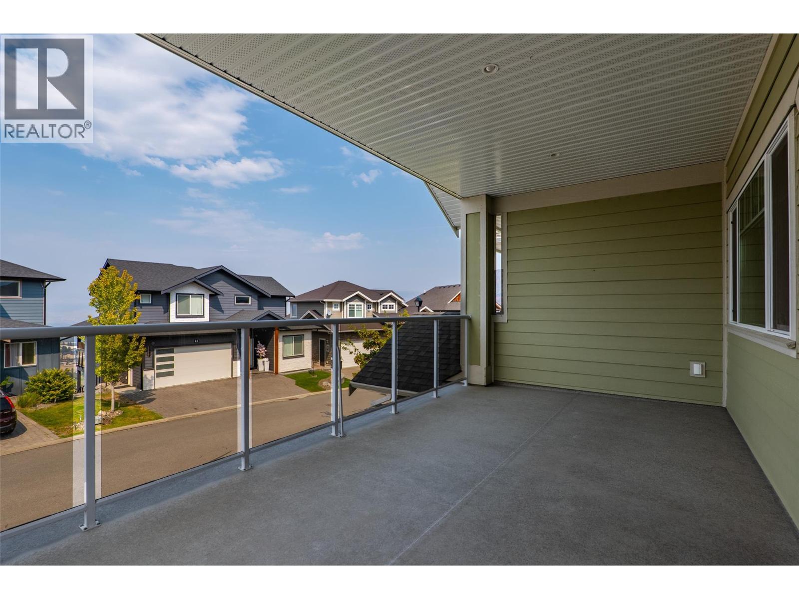 #27 460 AZURE Place - 14