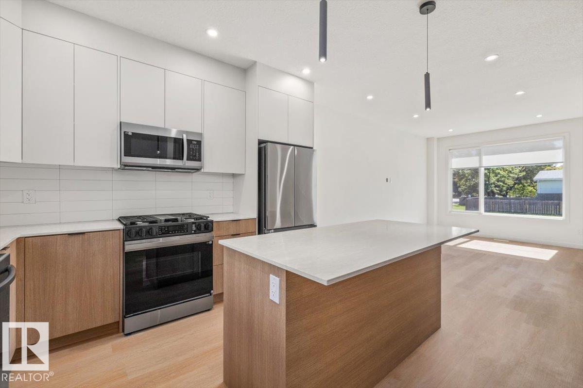 15020 90 Av NW photo 2 — MLS® E4506359