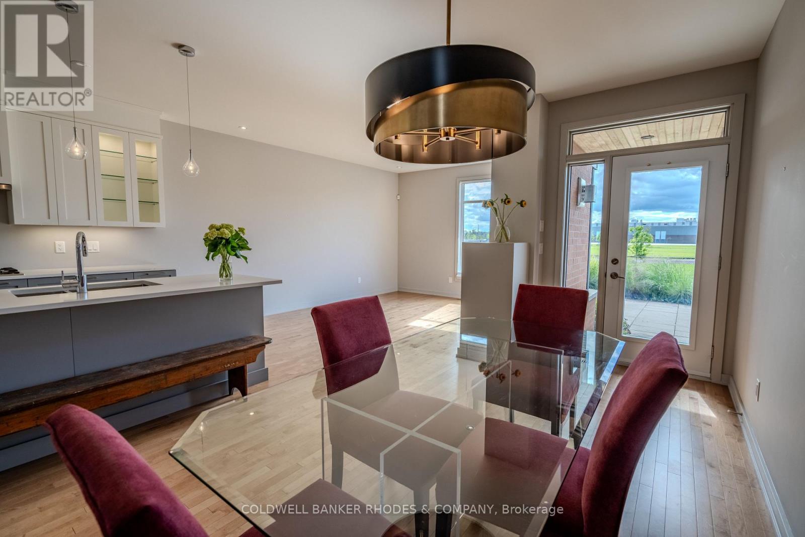 806 CARNELIAN CRESCENT - 16