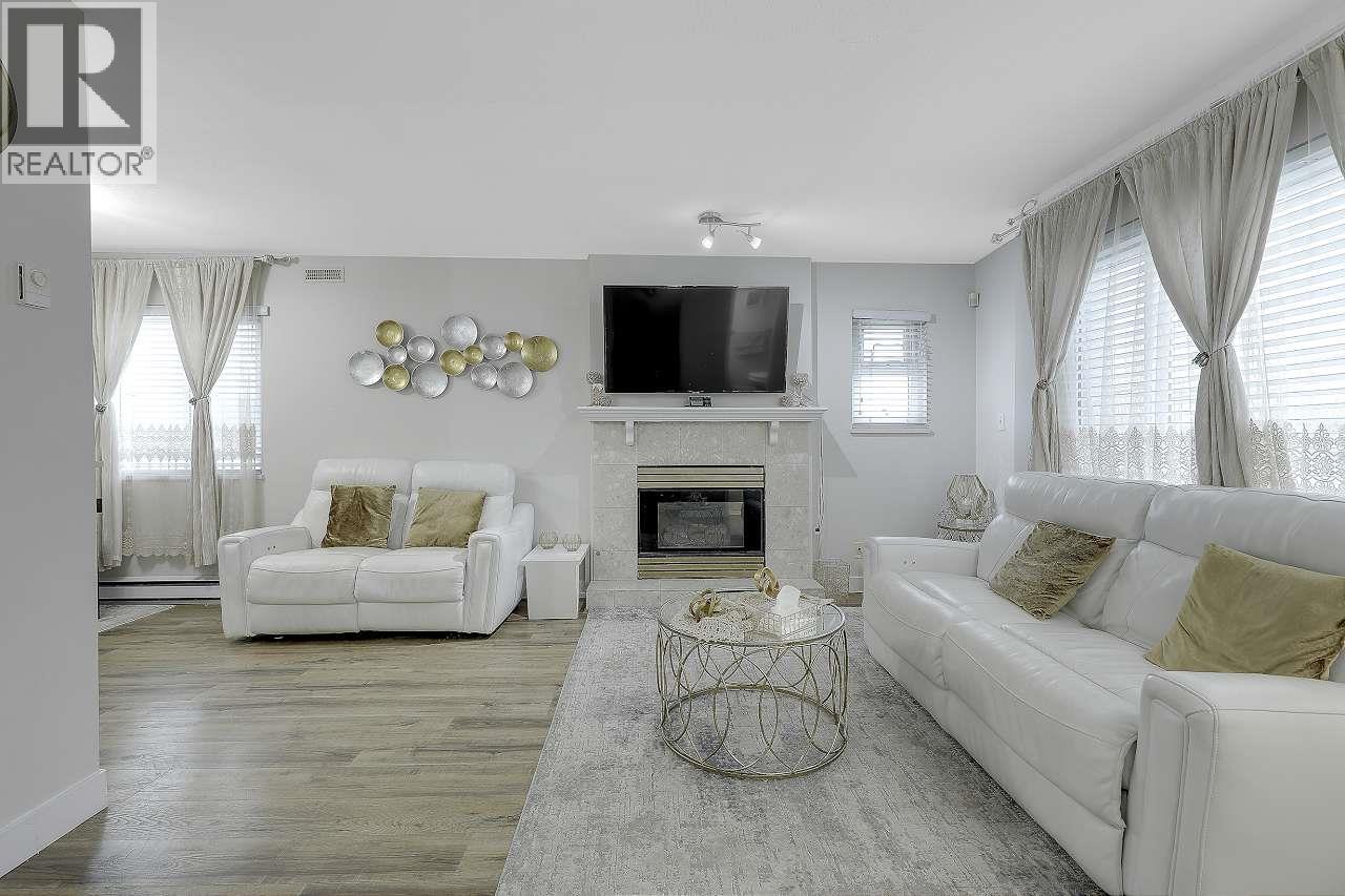 #209 3978 ALBERT Street, Burnaby, British Columbia, V5C2E1, Burnaby, British Columbia — photo 4 of 5
