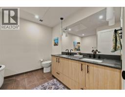 9652 Benchland Drive Unit# 307, Lake Country, BC V4V0C4 Photo 16
