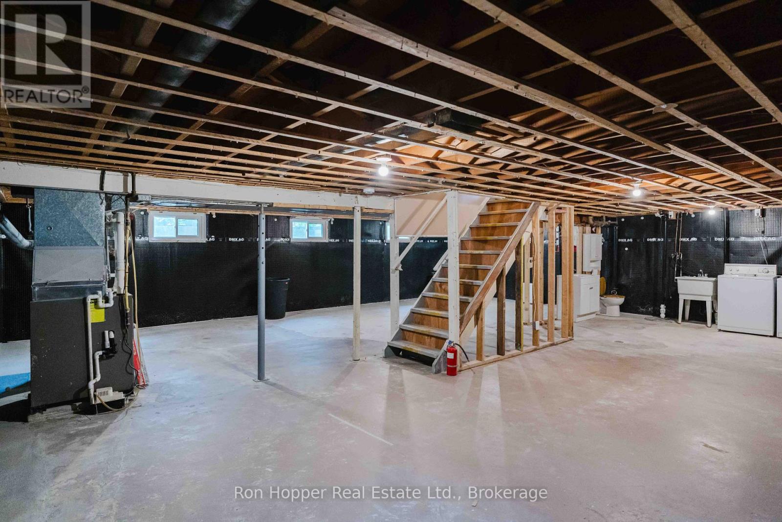508 13TH STREET W - 13