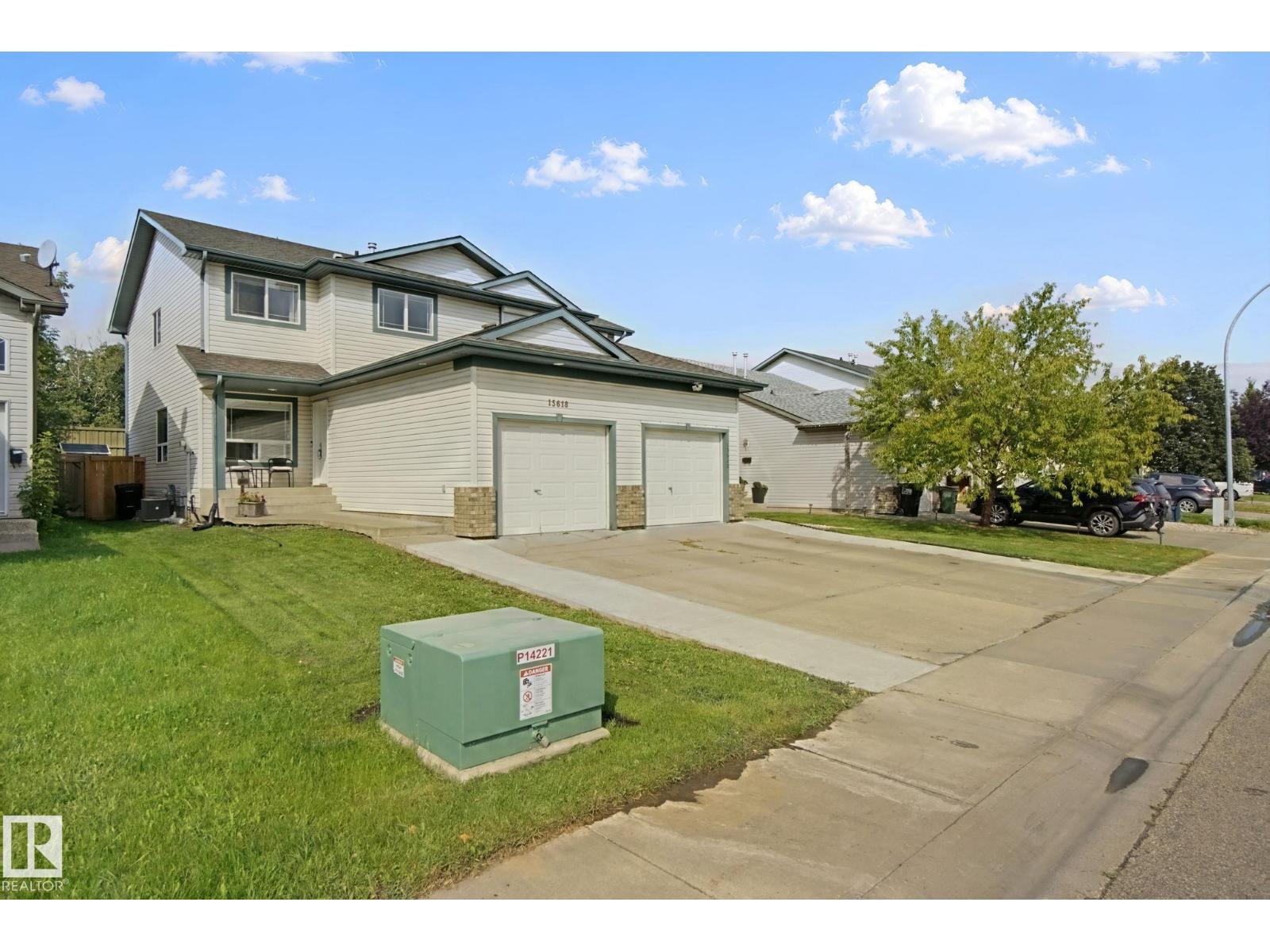 15618 141 ST NW - 3