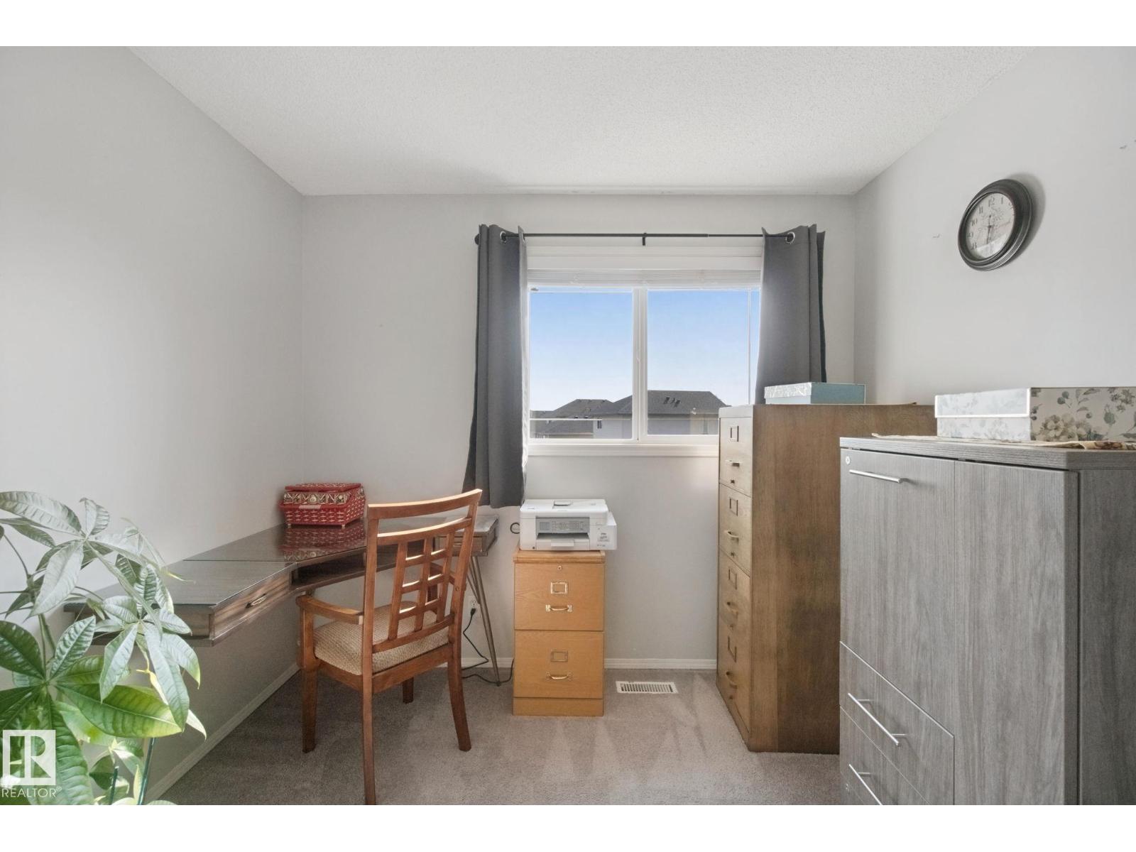 15618 141 ST NW - 34