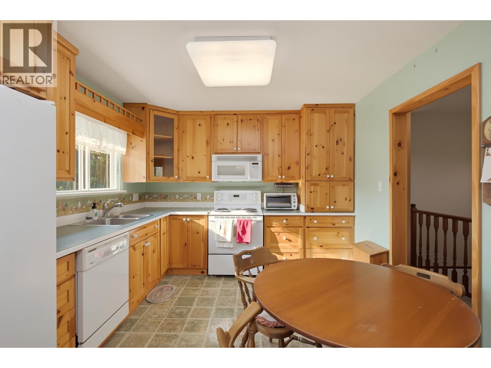 3543 DEVON ROAD — photo 5