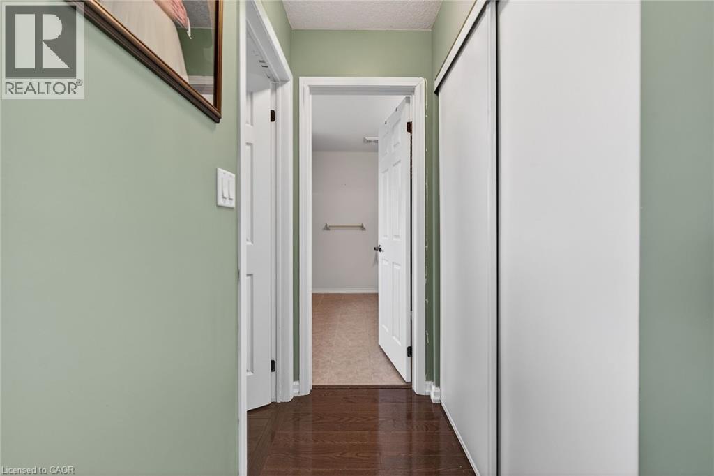 97 SIRENTE Drive - Image 37