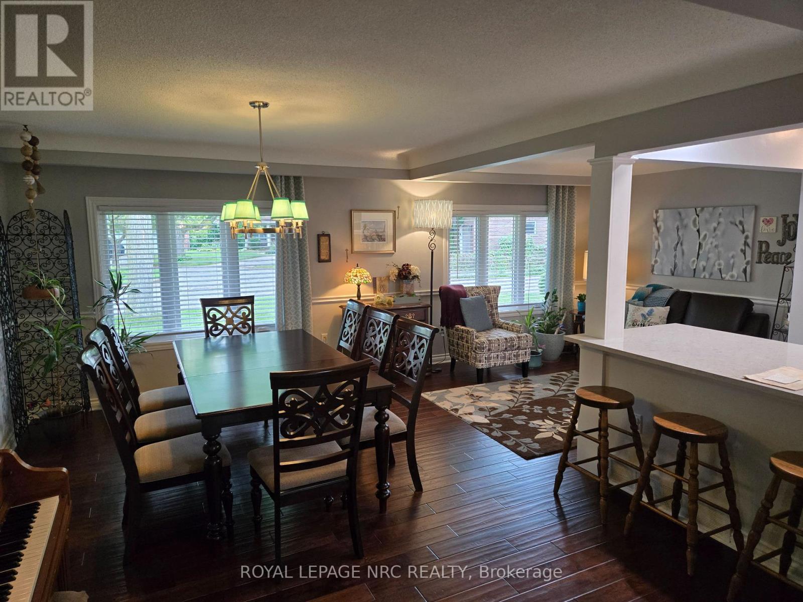 18 DEANNA CRESCENT - 6