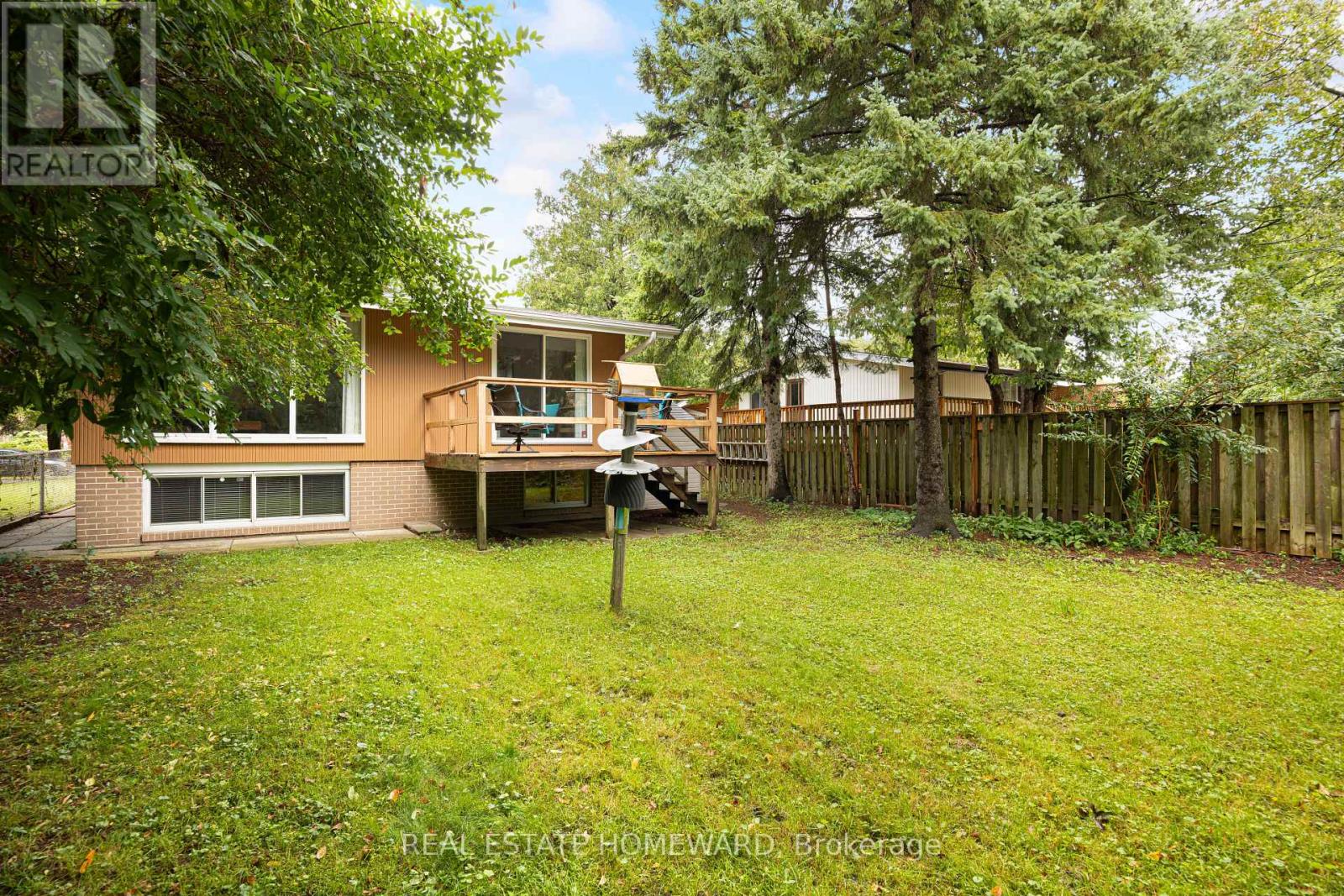 23 NORBURY CRESCENT - 28