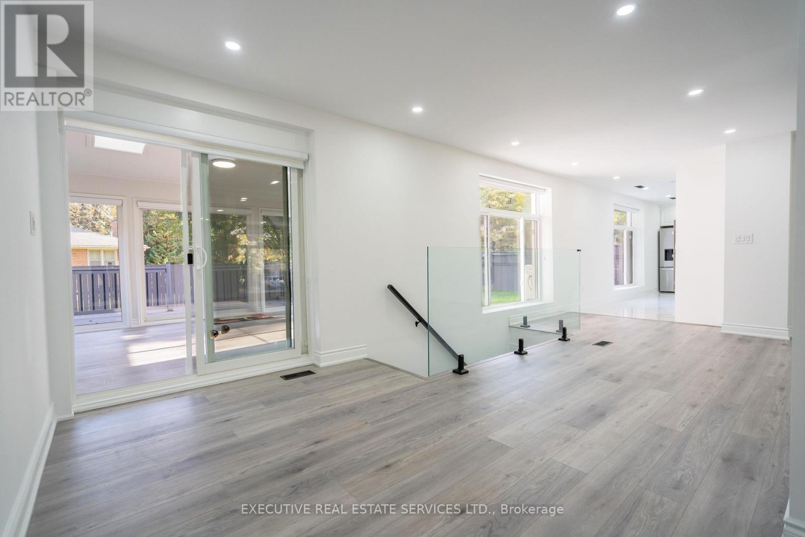 646 SEQUIN CRESCENT - Image 13