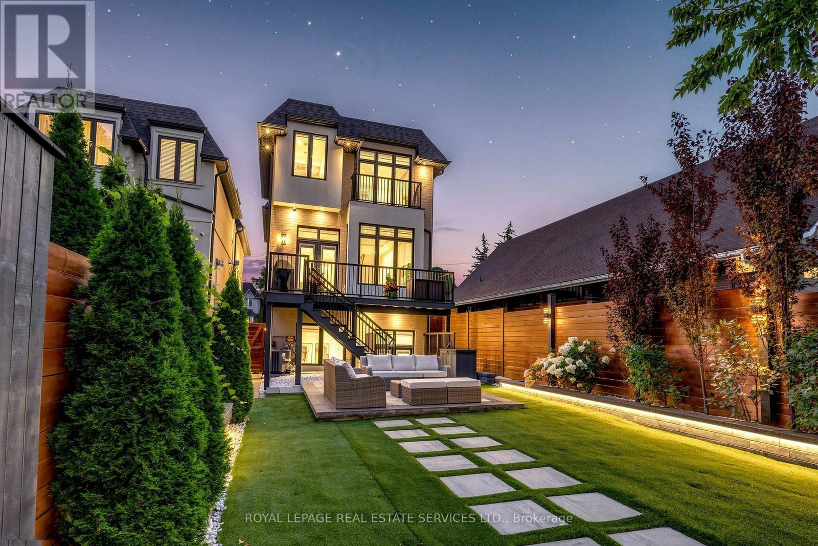 383 MELROSE AVENUE - Image 44