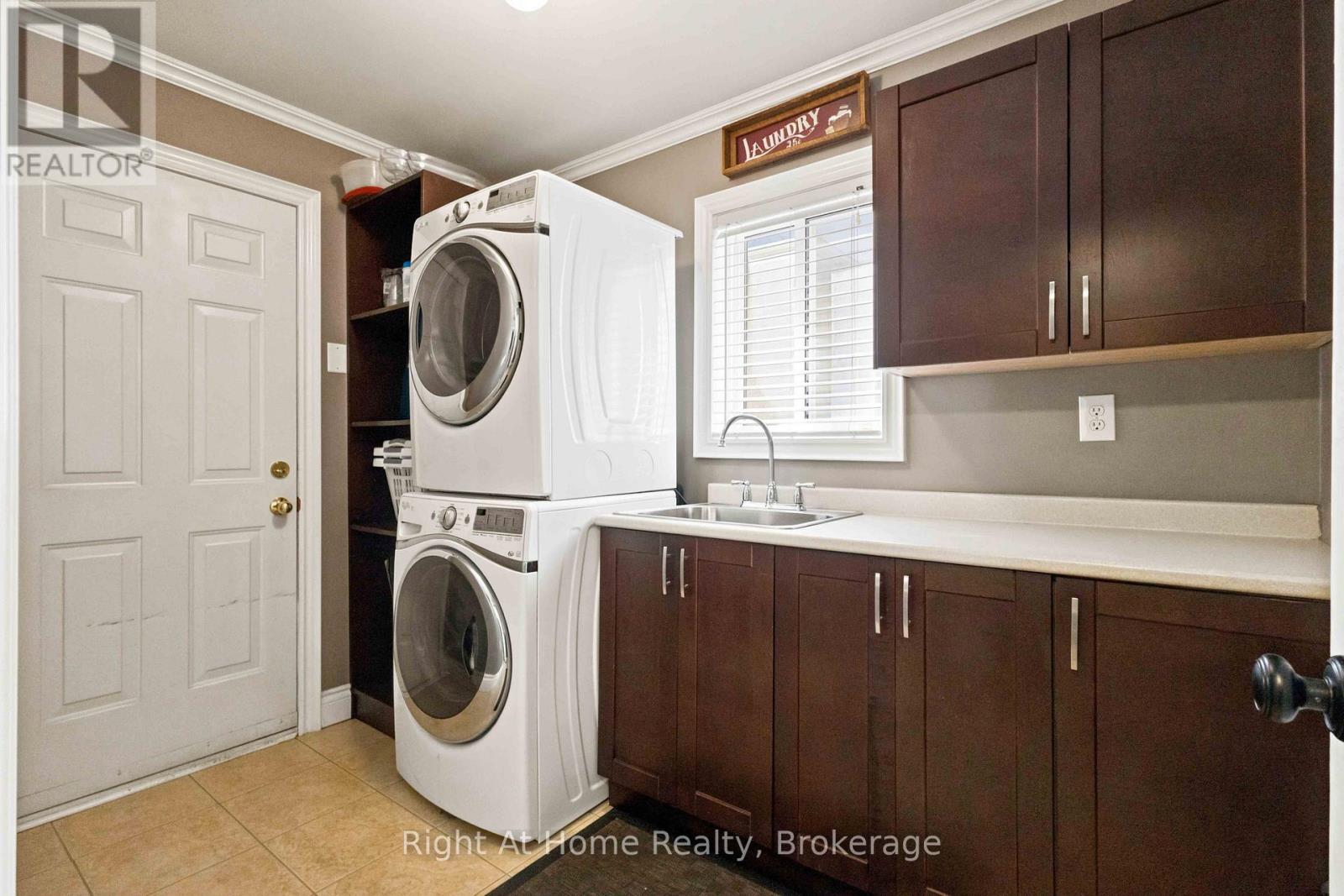 149 DADSON DRIVE - 13