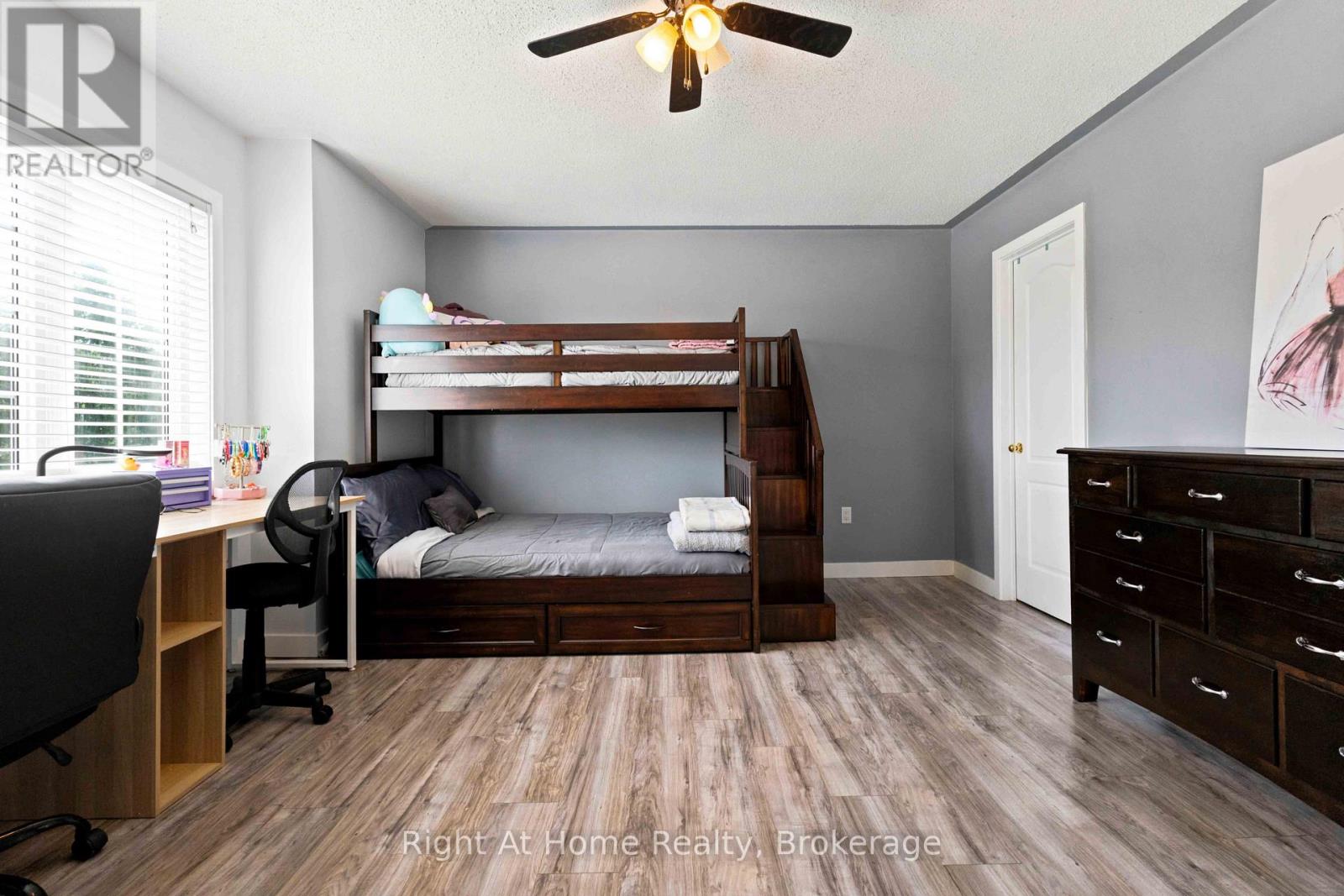 149 DADSON DRIVE - Image 17