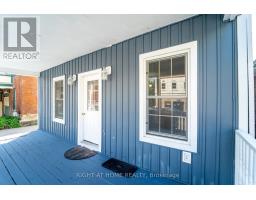 Kitchen - 17 Laidlaw St Street S, Brock, ON L0E1E0 Photo 6