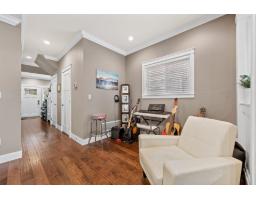 21015 80a Avenue, Langley, BC V2J0J4 Photo 12