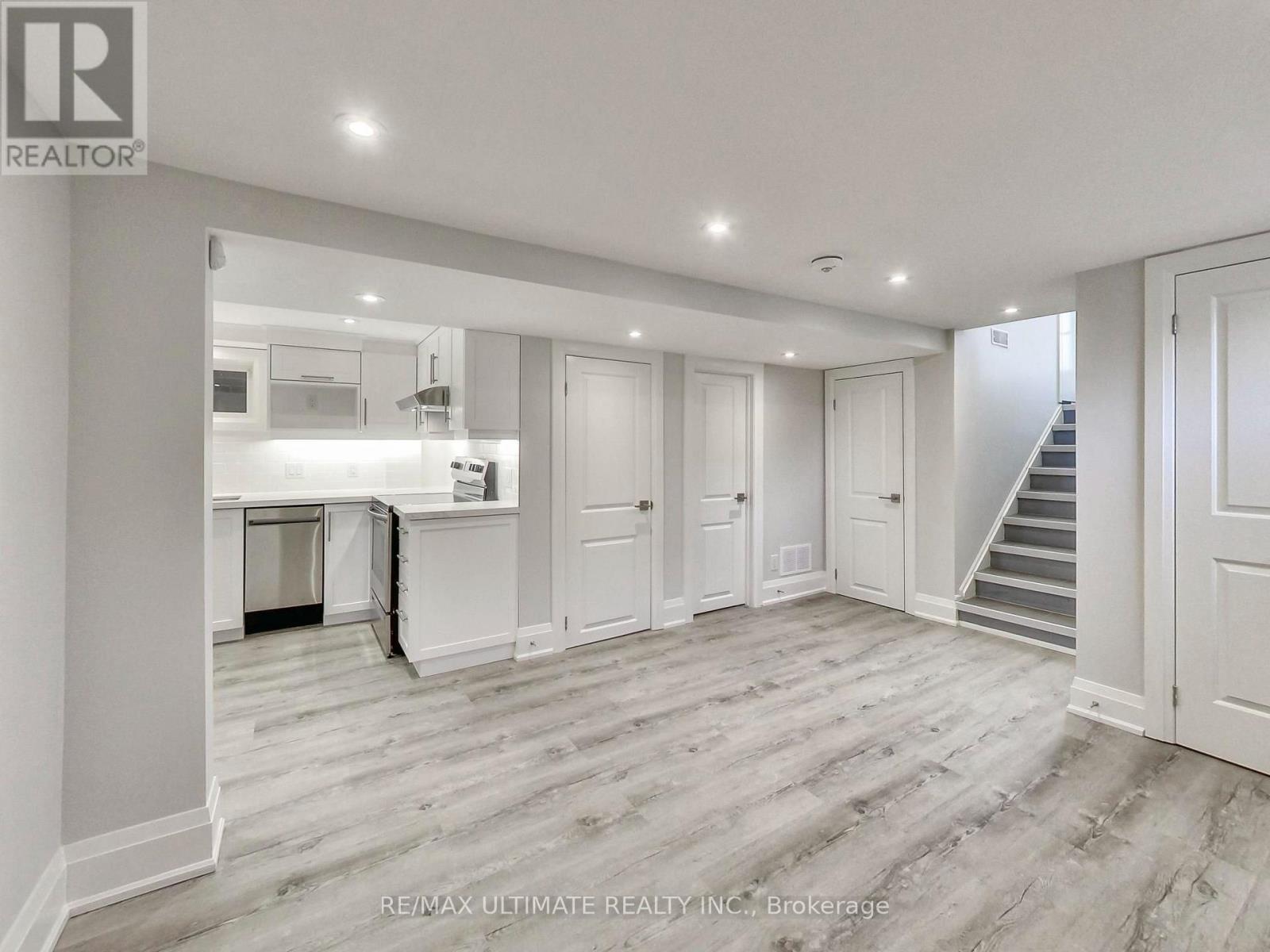Photo of 614 Northcliffe Boulevard