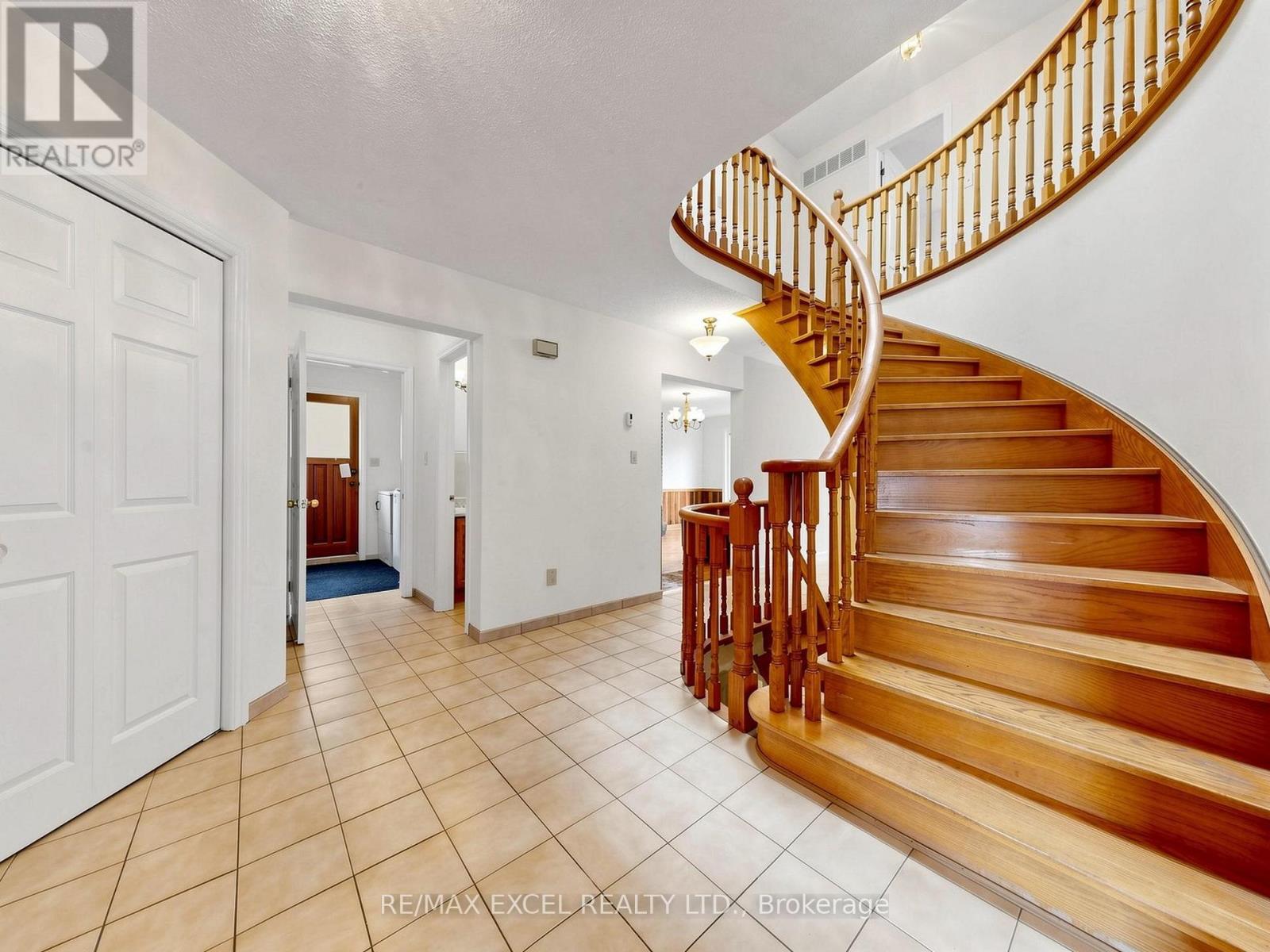 3 LOVEKIN GROVE - 6