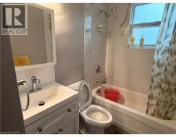 318 Dolph Street S Unit# 1, Cambridge, ON N3H2C2 Photo 7