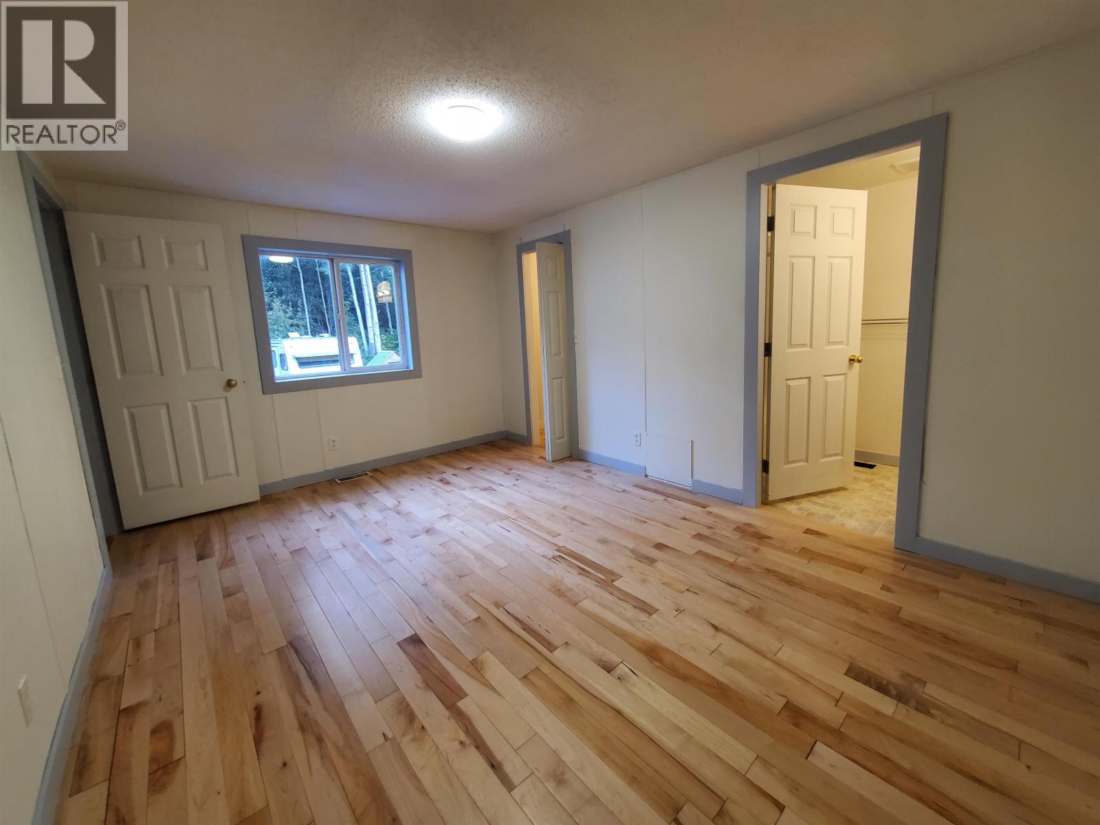 1017 HAZEL ROAD - 18