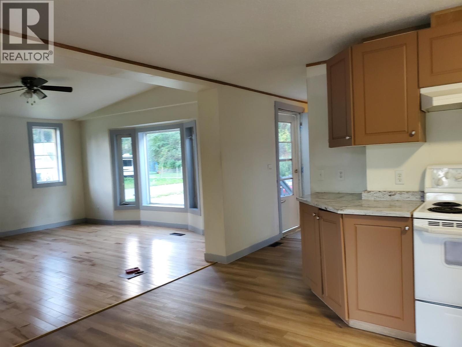 1017 HAZEL ROAD - 9