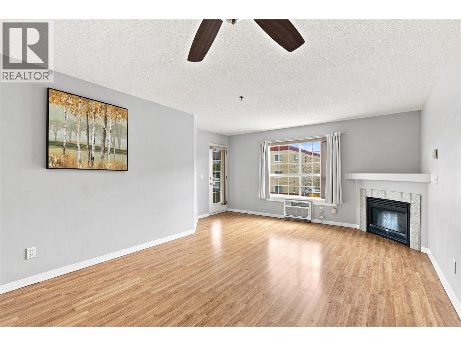 #318 554 Seymour Street - 3