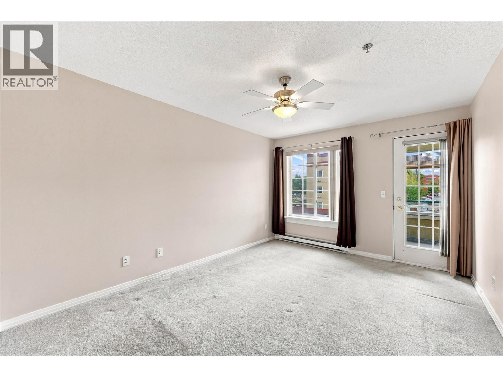 #318 554 Seymour Street - Image 10