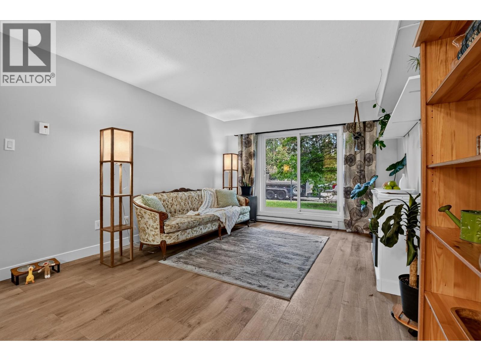 Kitchen of 103 2217 REGENTS CRESCENT · Prince George, BC