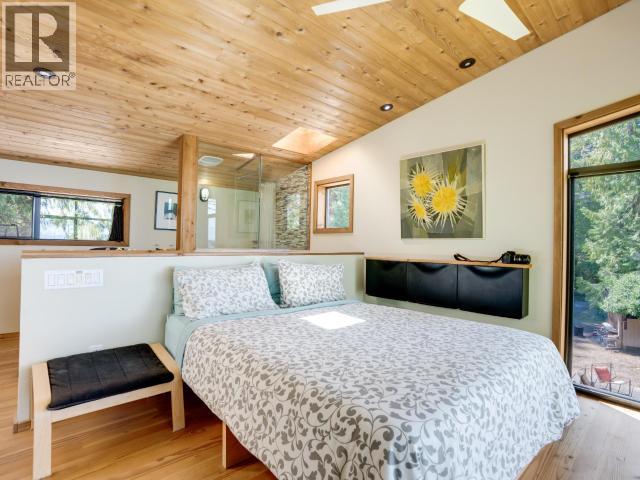 1805 SAVARY ISLAND RD - 27