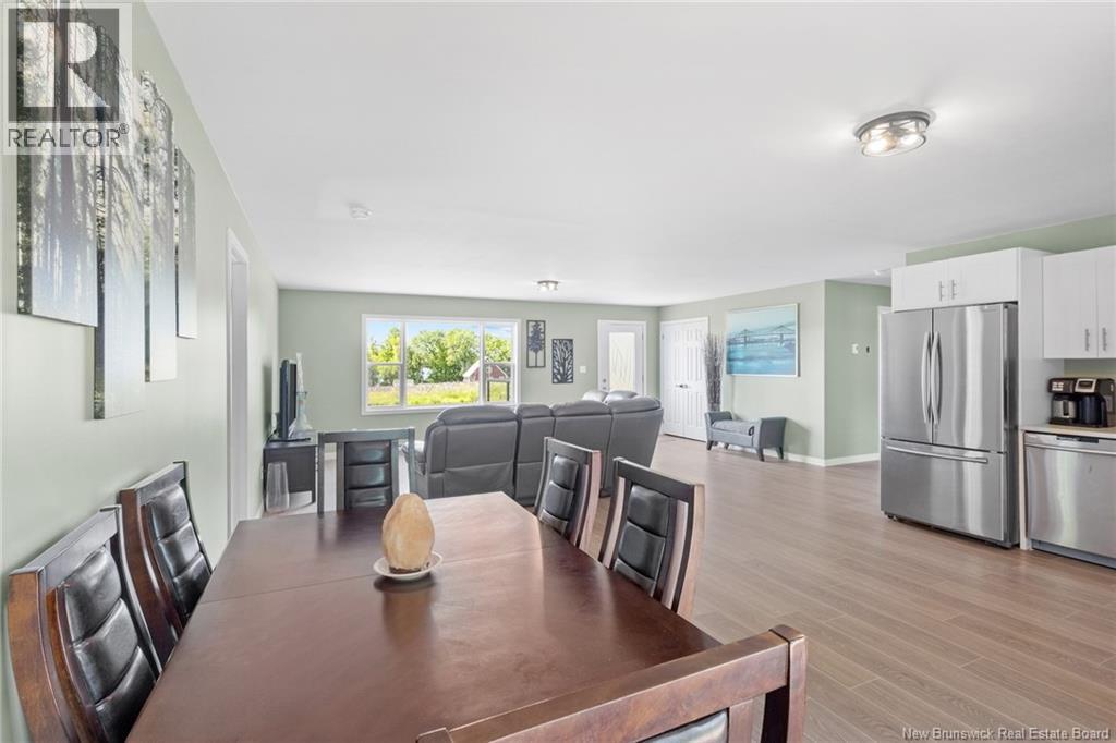 12 Mott Road - Image 21