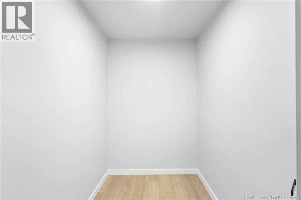 12 Mott Road - Image 28
