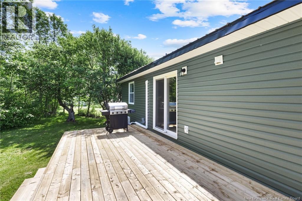 12 Mott Road - Image 34