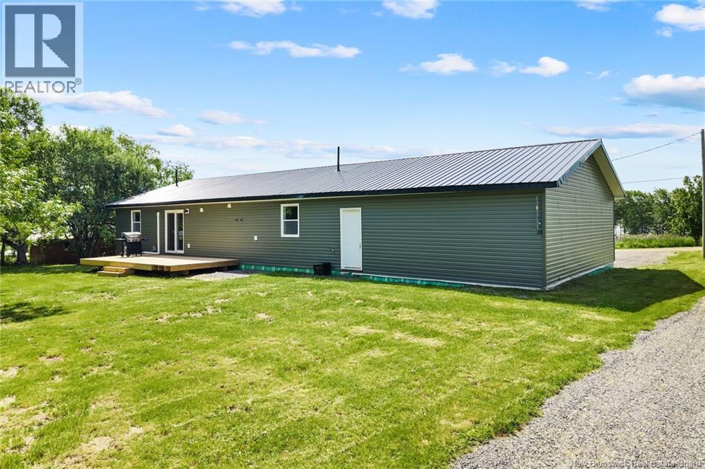 12 Mott Road - Image 39