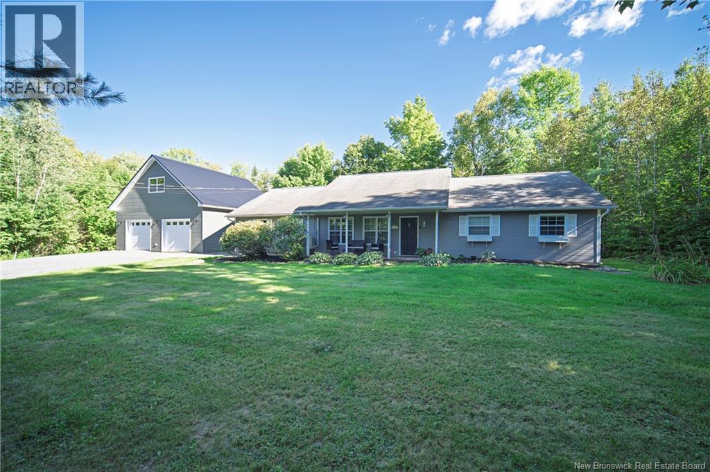 Property for sale at 122 Fawn Crescent