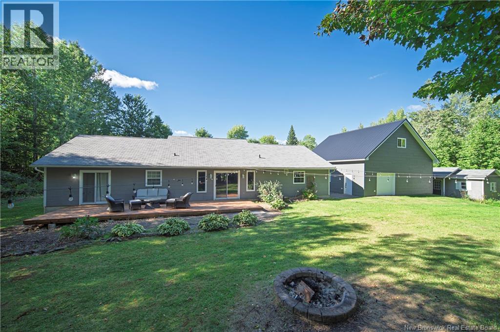 122 Fawn Crescent - 32