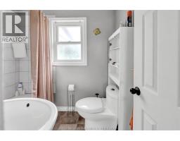 12 Mckinnon Drive, Chatham, ON N7M1B4 Photo 14