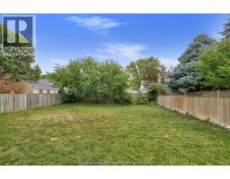 12 Mckinnon Drive, Chatham, ON N7M1B4 Photo 35
