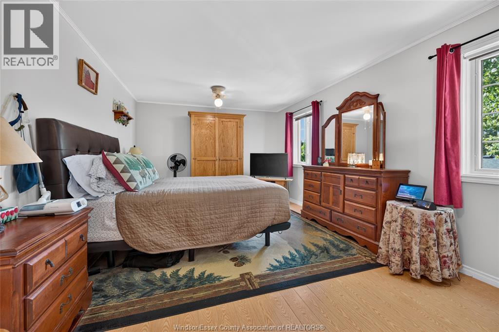 128 Windsor - Image 16