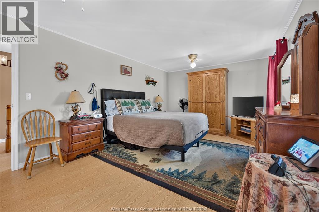 128 Windsor - 17