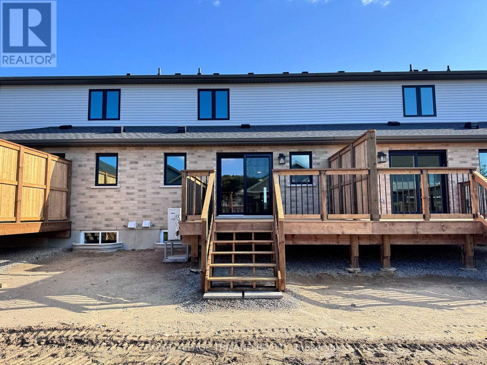 30 HOPPER LANE - Image 6