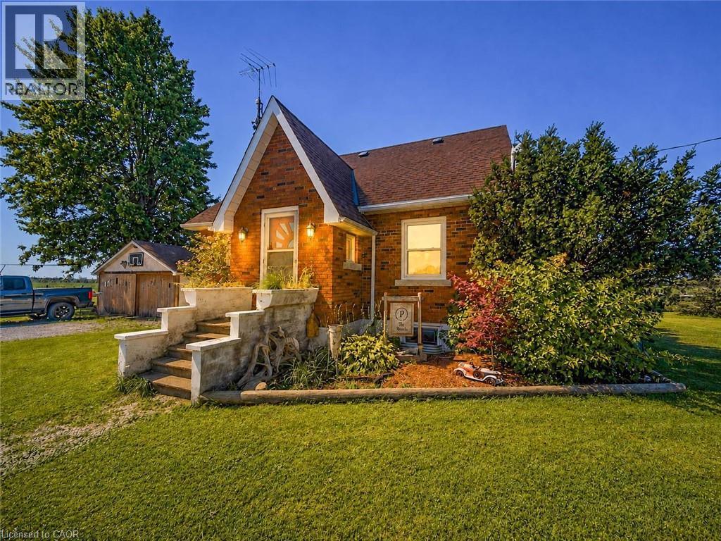 4 BAYGROVE Line - Image 24