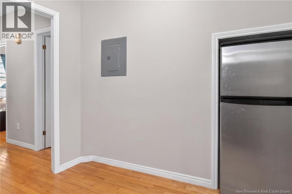 9 Mansfield - Image 16