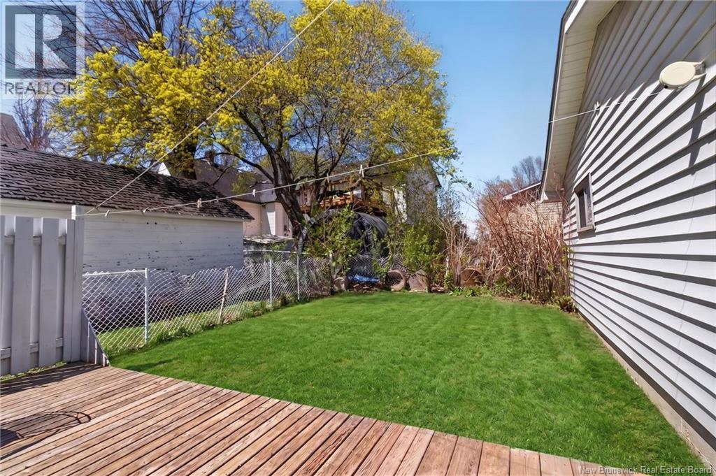 9 Mansfield - Image 17