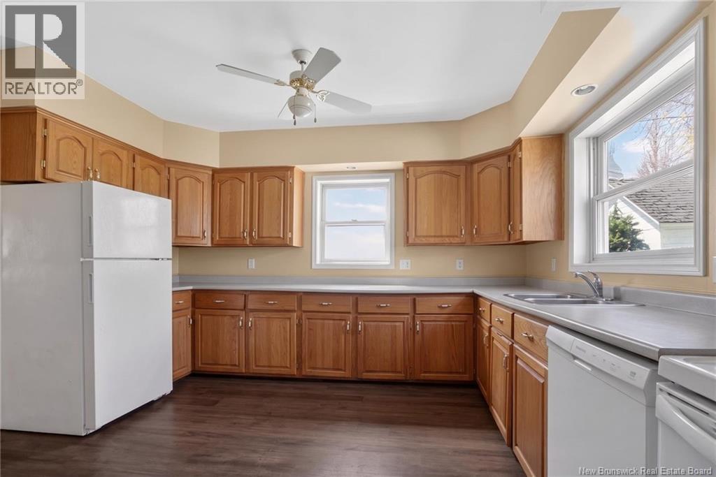 9 Mansfield - 18