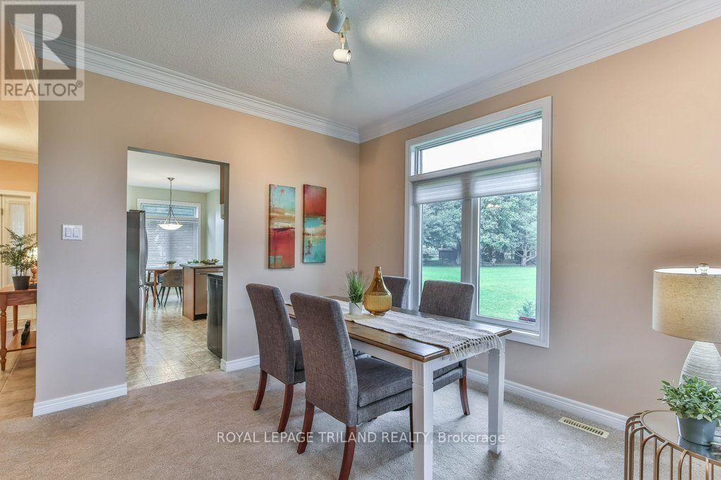 #42 44 EDGEVALLEY ROAD - 23
