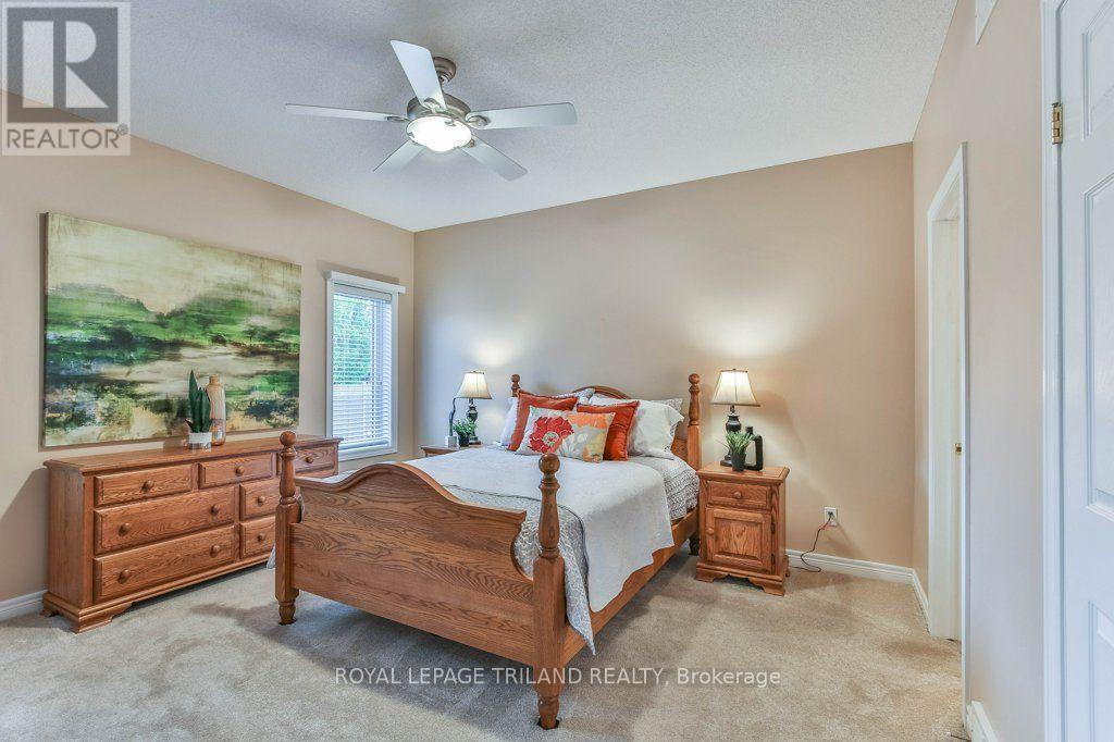 #42 44 EDGEVALLEY ROAD - 25