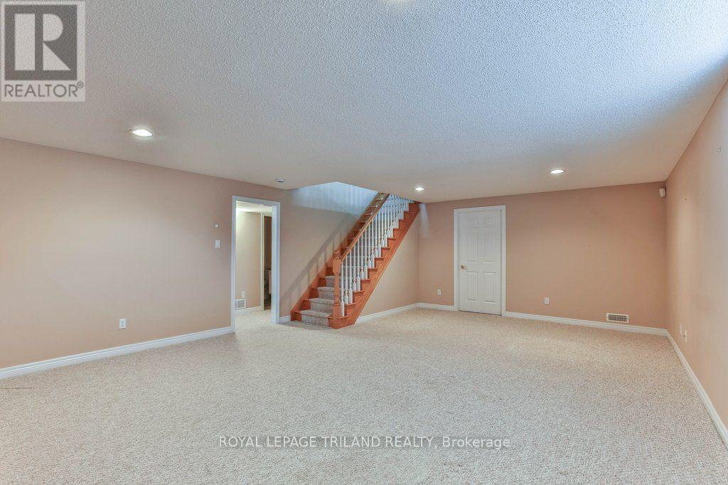 #42 44 EDGEVALLEY ROAD - Image 35