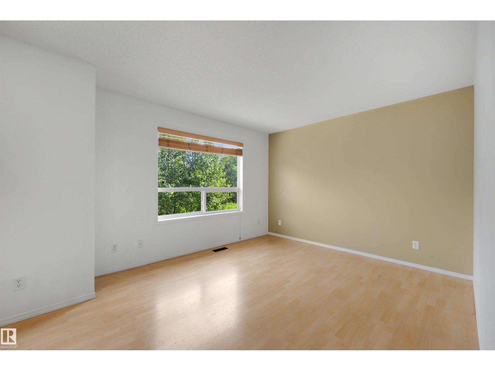 #13 450 HYNDMAN CR NW - Image 10